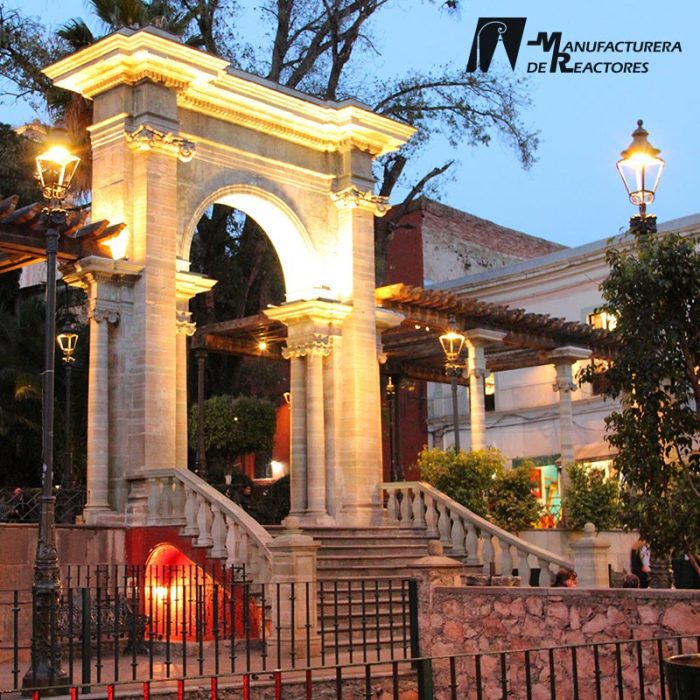 Luminarias Punta de Poste Juárez Arcos