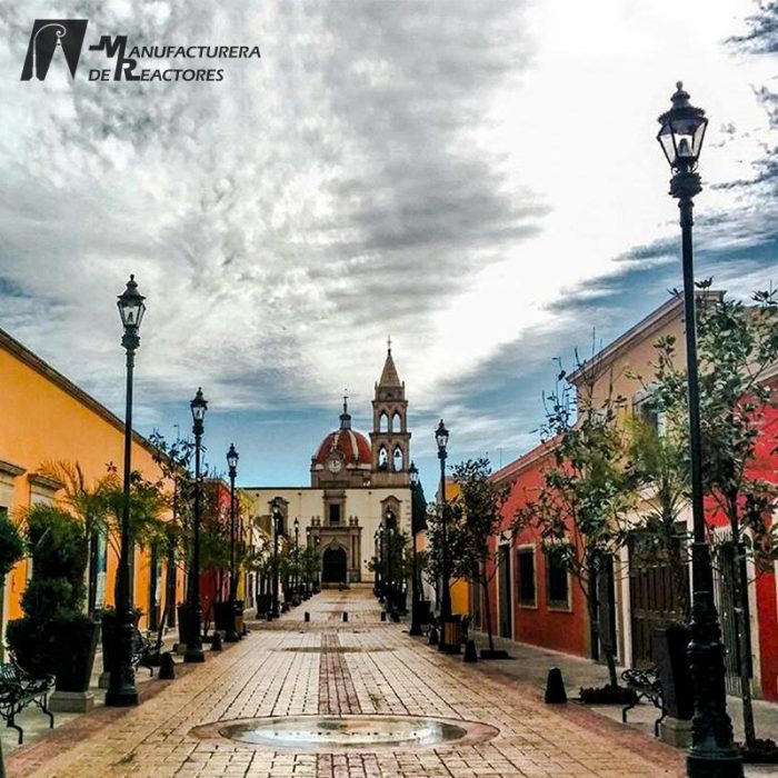 Postes Juárez Plaza en Durango