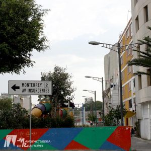 Postes CDMX calle de la ciudad de mexico